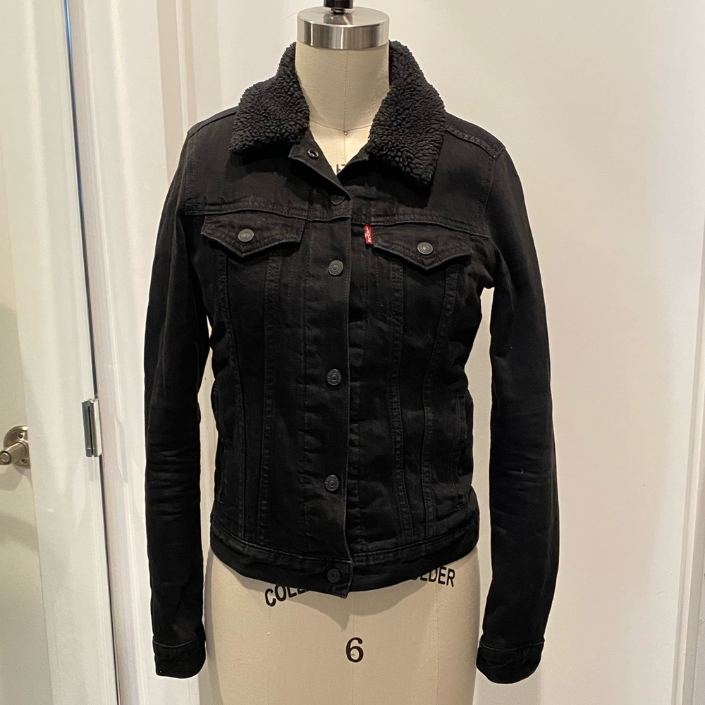 Levi’s Denim Sherpa Trucker Jacket